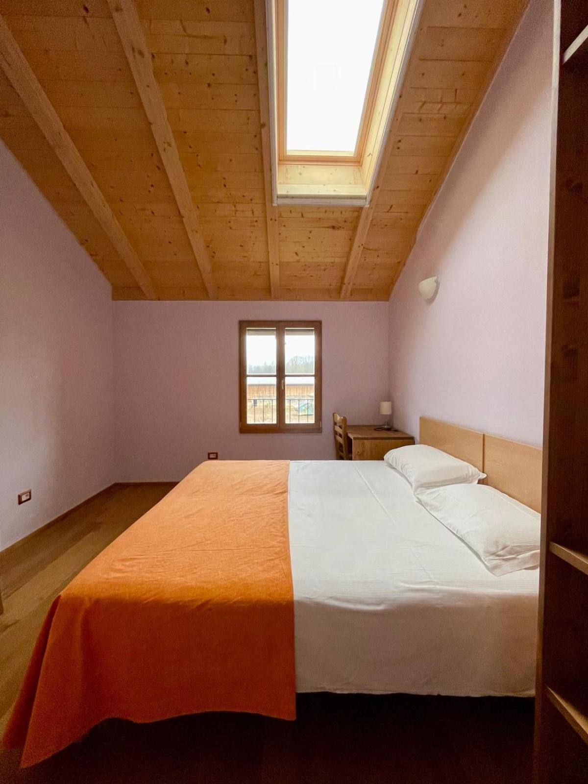 Villa Cascina Bagaggera Rovagnate Zimmer foto